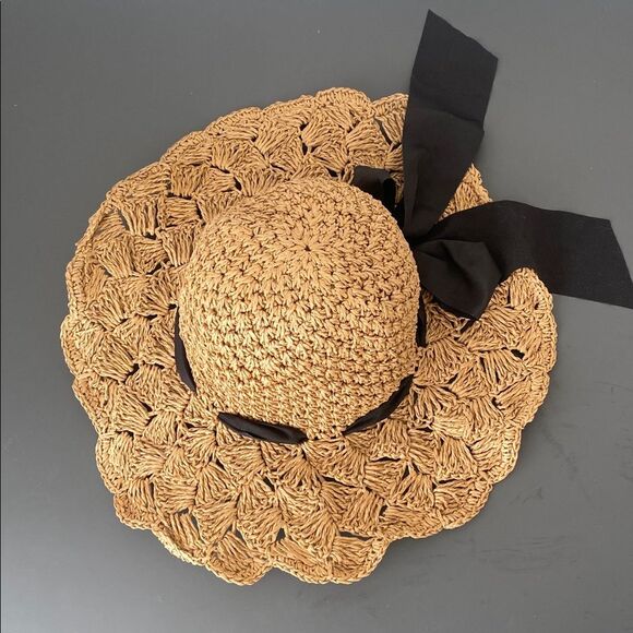 Straw Crochet Sun Hat w/ Removable Black Ribbon Vacation Beach Preppy Cottage